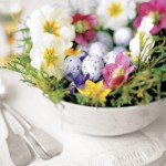 centro-tavola-uova-fiori